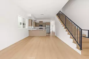 642 E Fairview Blvd, Inglewood, CA 90302 - Photo 9