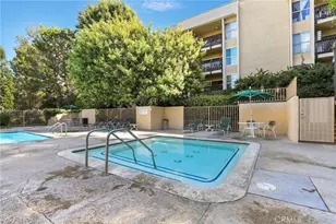 5202 Raintree Cir, Culver City, CA 90230 - Photo 19