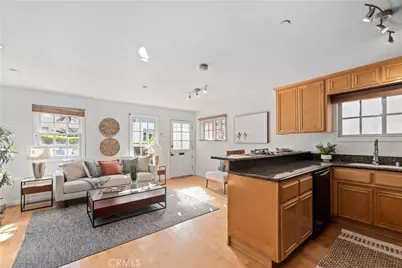 225 24th Street, Manhattan Beach, CA 90266 - Photo 23