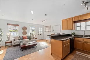 225 24th St, Manhattan Beach, CA 90266 - Photo 23