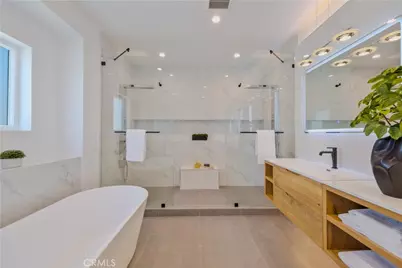 2212 Gates Avenue #A, Redondo Beach, CA 90278 - Photo 33