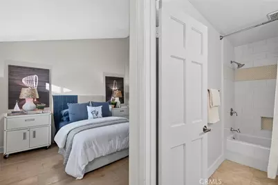 18 Malaga Place East, Manhattan Beach, CA 90266 - Photo 13