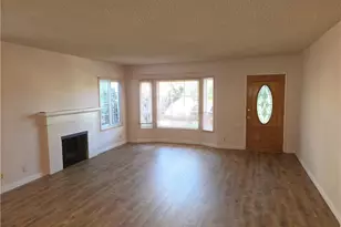 1103 S Malgren Ave, San Pedro, CA 90732 - Photo 9