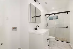 1247 25th St, Santa Monica, CA 90404 - Photo 17