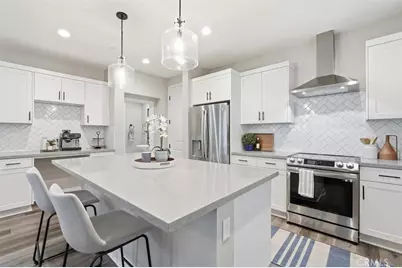 2144 Swallowtail Walk, Gardena, CA 90249 - Photo 15