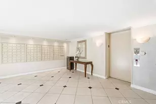 11645 Montana Ave, Los Angeles, CA 90049 - Photo 33