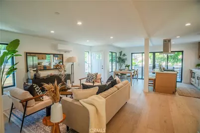 528 Westminster Avenue, Venice, CA 90291 - Photo 9
