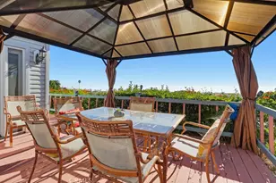 2275 W 25th, San Pedro, CA 90732 - Photo 9