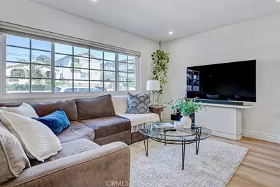 875 W 1st Street, San Pedro, CA 90731 - Photo 3