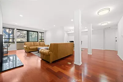 1277 S Beverly Glen Boulevard #405, Los Angeles, CA 90024 - Photo 3