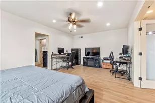 4580 W 132nd St, Hawthorne, CA 90250 - Photo 31