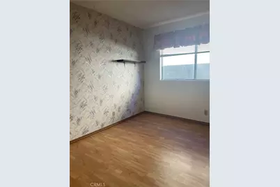 23035 Kinard Avenue, Carson, CA 90745 - Photo 7