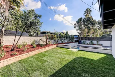 876 Center Street, El Segundo, CA 90245 - Photo 17
