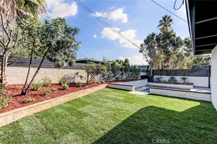 876 Center St, El Segundo, CA 90245 - Photo 17