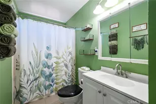 857 E 109th, Los Angeles, CA 90059 - Photo 13