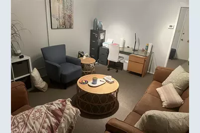 2100 N Sepulveda Boulevard #33, Manhattan Beach, CA 90266 - Photo 3