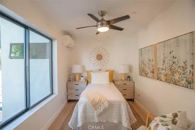 528 Westminster Avenue, Venice, CA 90291 - Photo 19