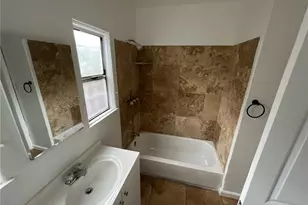1267 E 56th St, Los Angeles, CA 90011 - Photo 9