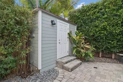 523 S Francisca Avenue, Redondo Beach, CA 90277 - Photo 39