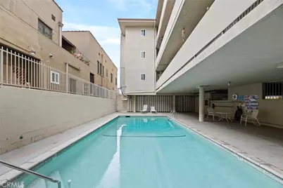 525 N Sycamore Avenue #333, Los Angeles, CA 90036 - Photo 23