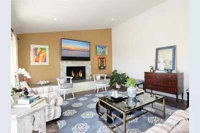 207 S Poinsettia Avenue, Manhattan Beach, CA 90266 - Photo 9