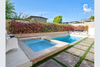 207 S Poinsettia Avenue, Manhattan Beach, CA 90266 - Photo 37