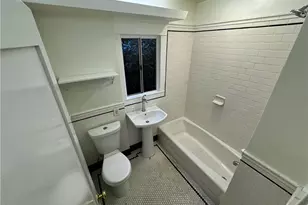 1730 N Kenmore Ave, Los Angeles, CA 90027 - Photo 15