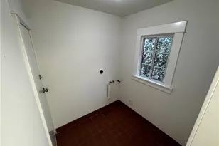 1730 N Kenmore Ave, Los Angeles, CA 90027 - Photo 19