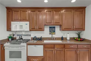 5142 W 142nd St, Hawthorne, CA 90256 - Photo 13