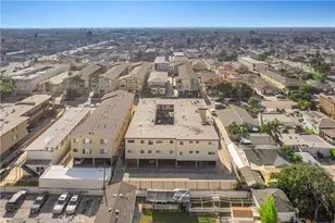 4055 W 129th St, Hawthorne, CA 90250 - Photo 3