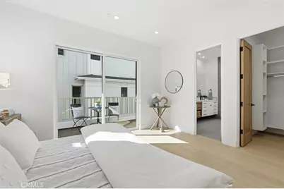 617 N Irena Avenue #B, Redondo Beach, CA 90277 - Photo 23