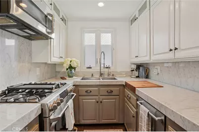 1728 Goodman Avenue, Redondo Beach, CA 90278 - Photo 15