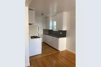 2332 20th St, Santa Monica, CA 90405 - Photo 19