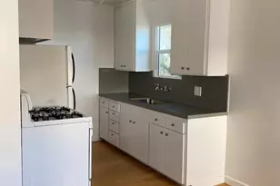 2332 20th St, Santa Monica, CA 90405 - Photo 19