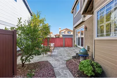 2001 Bataan Road, Redondo Beach, CA 90278 - Photo 29