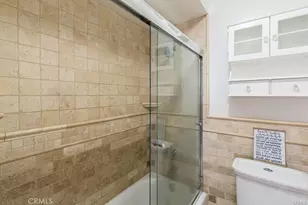 555 Esplanade, Redondo Beach, CA 90277 - Photo 23