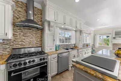 2500 Anabas Avenue, San Pedro, CA 90732 - Photo 9