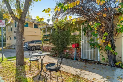 2200 W Burbank Boulevard, Burbank, CA 91506 - Photo 3