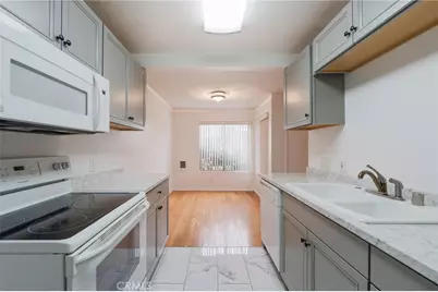 20426 Vermont #76, Torrance, CA 90502 - Photo 11