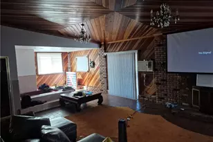 12621 S Hoover, Los Angeles, CA 90044 - Photo 15