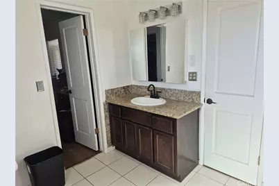12621 S Hoover, Los Angeles, CA 90044 - Photo 23