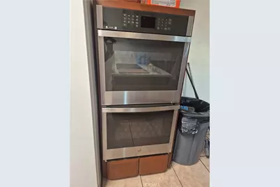 12621 S Hoover, Los Angeles, CA 90044 - Photo 7