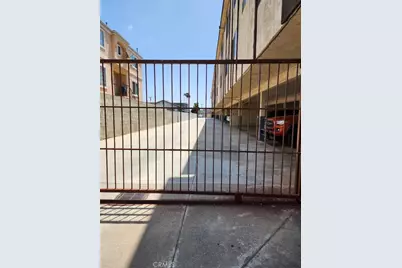 15116 S Raymond Avenue #104, Gardena, CA 90247 - Photo 9