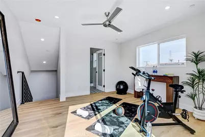 2405 Mathews Avenue #B, Redondo Beach, CA 90278 - Photo 45