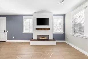 28661 Jardineras, Valencia, CA 91354 - Photo 5