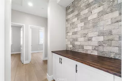 28661 Jardineras, Valencia, CA 91354 - Photo 19