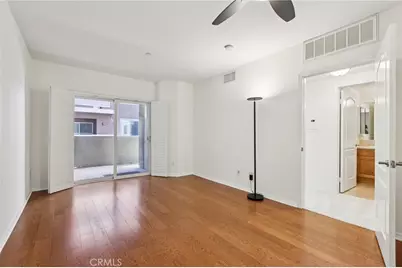 2750 Artesia Boulevard #206, Redondo Beach, CA 90278 - Photo 5
