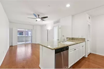 2750 Artesia Boulevard #206, Redondo Beach, CA 90278 - Photo 11