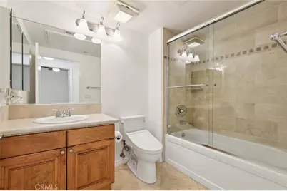 2750 Artesia Boulevard #206, Redondo Beach, CA 90278 - Photo 17
