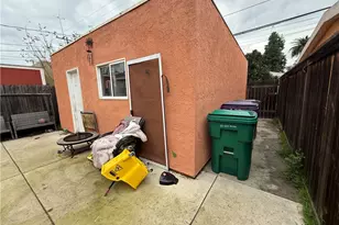 447 E Adair, Long Beach, CA 90805 - Photo 23